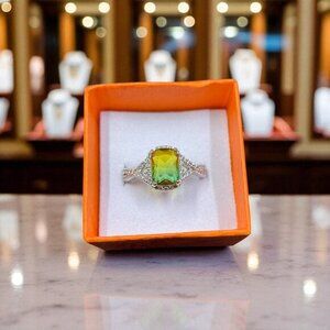 Yellow Green Gemstone Ring Sz 8 Silver Tone Cocktail Celestial Statement Jewelry